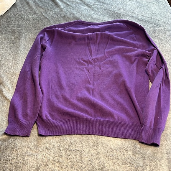 Jcrew 95%cotton 5% cashmere. Nice purple color. - Picture 3 of 3